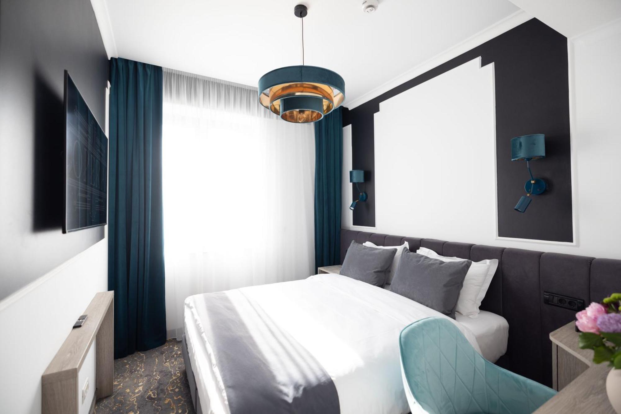 Opera Hotel Timişoara Buitenkant foto